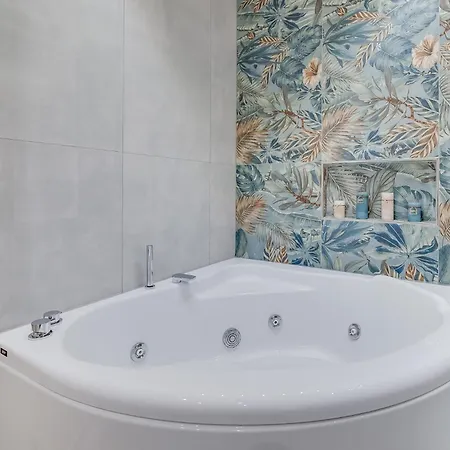 Dom wakacyjny By Biddizzi Rari - Romantica Con Vasca Idromassaggio Privata *