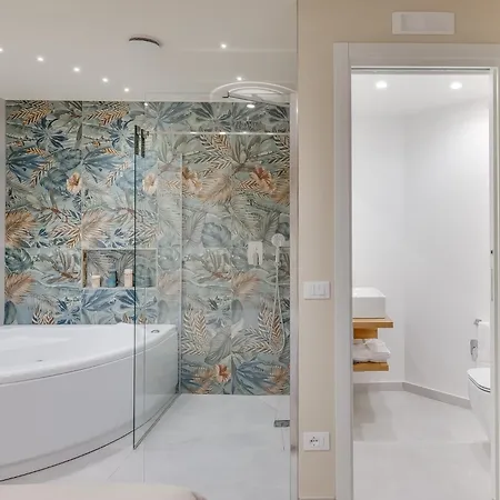 Romantica Con Vasca Idromassaggio Privata Casa vacanze